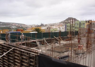 Construcción residencial adosados planta sótano